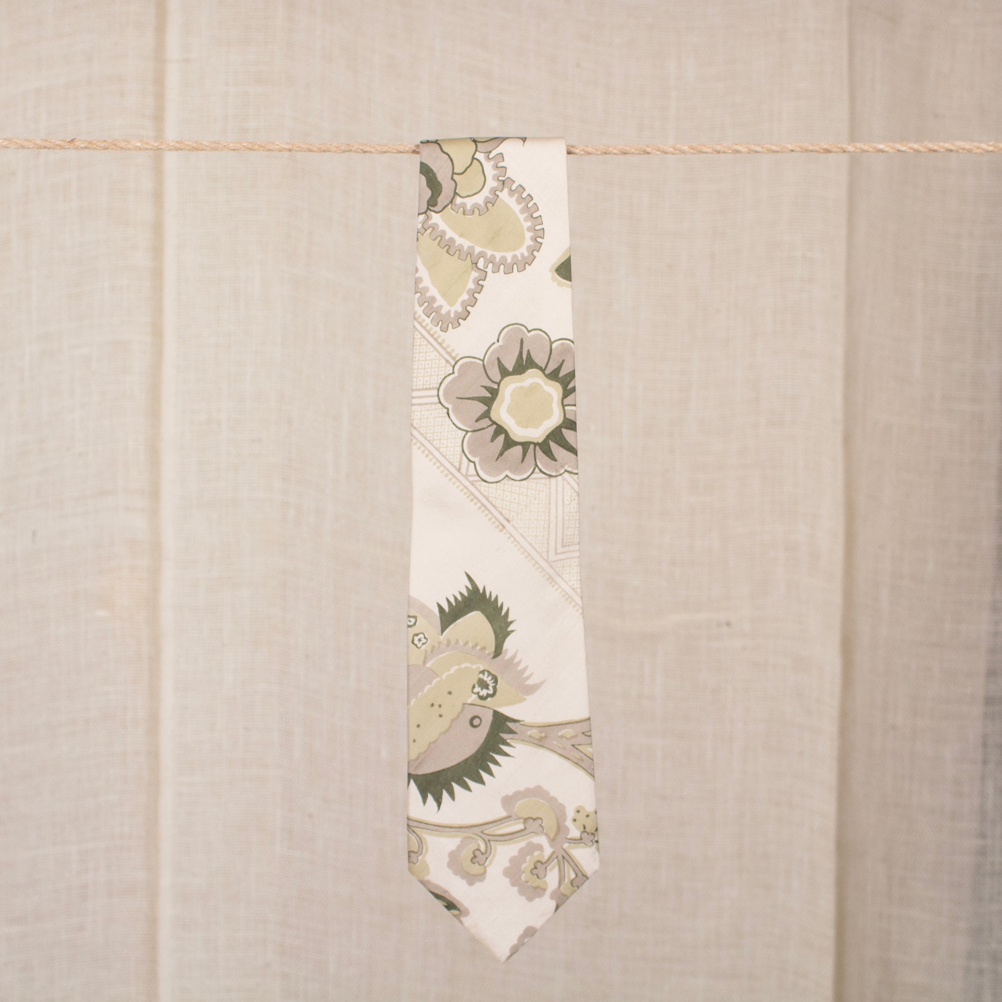 Muted Floral Tie