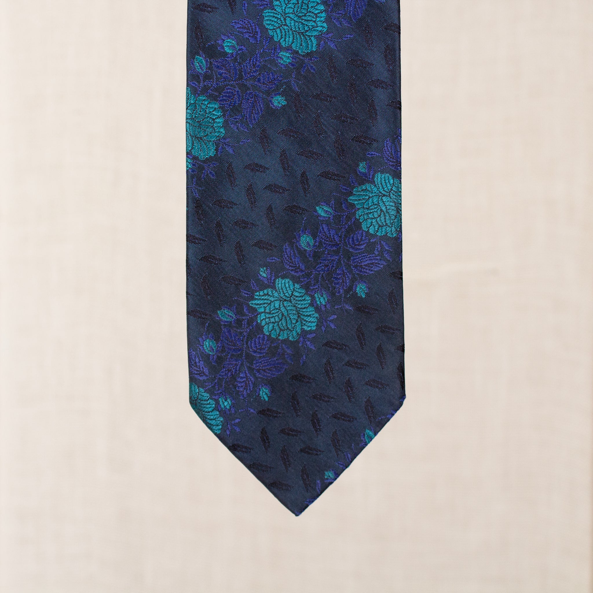 Neiman Marcus Floral Tie